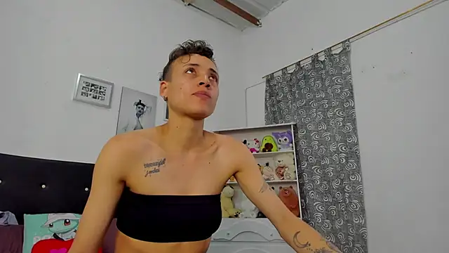 megan 100 online show from December 17, 6:46 pm