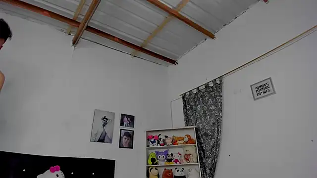 megan 100 online show from November 25, 5:35 pm