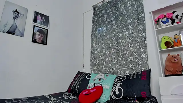 megan 100 online show from October 25, 6:41 pm