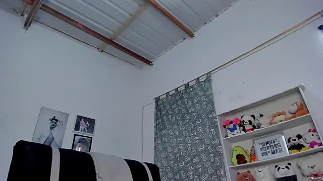 megan 100 online show from October 30, 6:27 pm