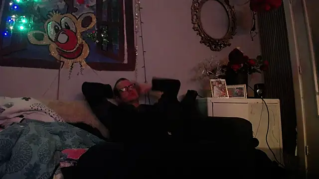 Snapshot of Maikel1981-NL chatting on December 5, 9:55 pm Maikel1981-NL online show from December 5, 9:55 pm