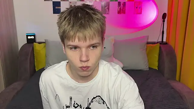 metratok online show from March 4, 8:05 pm