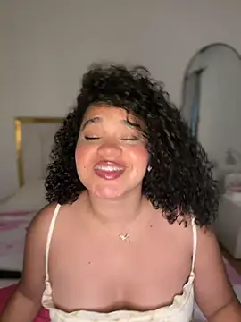 Lucy wilson5 online show from February 13, 3:28 am