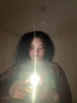 Lucy wilson5 online show from November 18, 3:32 am