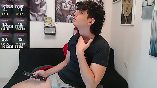 Angelo-cianuro- online show from February 27, 12:11 am