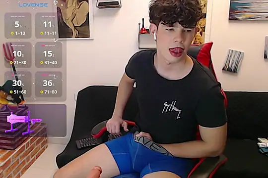 Angelo-cianuro- online show from October 28, 11:03 pm