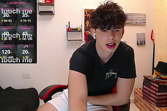 Angelo-cianuro- online show from December 2, 10:33 pm