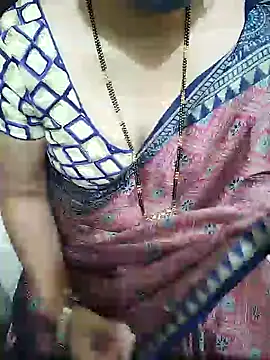 Snapshot of aliseanu chatting on February 5, 12:06 pm aliseanu online show from February 5, 12:06 pm