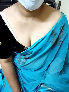 Snapshot of aliseanu chatting on March 8, 5:22 pm aliseanu online show from March 8, 5:22 pm