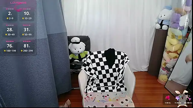 Snapshot of CN-Doudou chatting on September 12, 2:34 am CN-Doudou online show from September 12, 2:34 am
