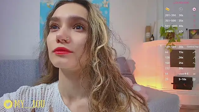 Snapshot of MyLou_ chatting on June 10, 4:08 pm MyLou online show from June 10, 4:08 pm
