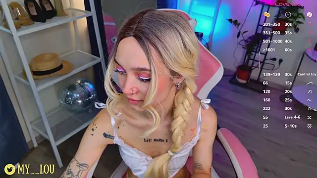 MyLou  online show from March 24, 3:23 pm