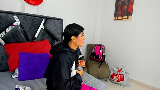 Dulce amg online show from November 26, 4:01 am