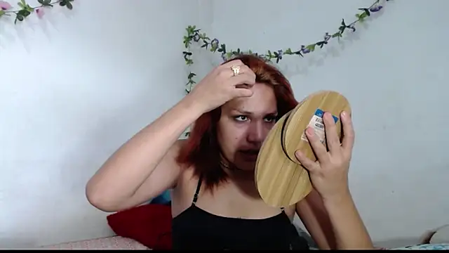 Snapshot of alexandra_lorens chatting on April 27, 7:34 pm alexandra lorens online show from April 27, 7:34 pm