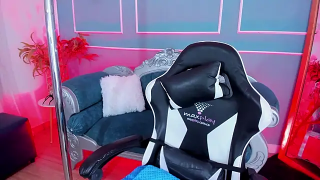 Red star8 online show from February 28, 11:21 am