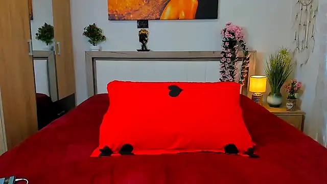 Snapshot of sweetangell69_ chatting on February 3, 6:22 am sweetangell69 online show from February 3, 6:22 am