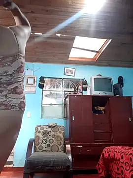 Snapshot of DirtyStefaniax chatting on February 27, 8:09 pm DirtyStefaniax online show from February 27, 8:09 pm