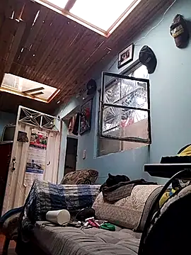 Snapshot of DirtyStefaniax chatting on October 8, 6:19 pm DirtyStefaniax online show from October 8, 6:19 pm