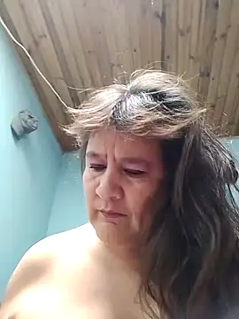 Snapshot of DirtyStefaniax chatting on October 29, 5:45 pm DirtyStefaniax online show from October 29, 5:45 pm