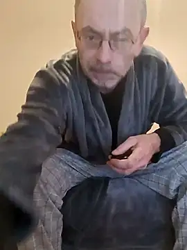 BesterJunge45 online show from February 21, 3:56 am