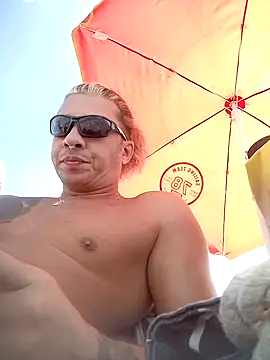 Lovely milk online show from October 16, 9:06 am