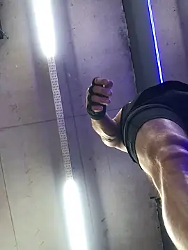 Lovely milk online show from March 19, 12:45 pm