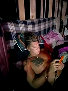 Lovely milk online show from November 18, 8:23 pm