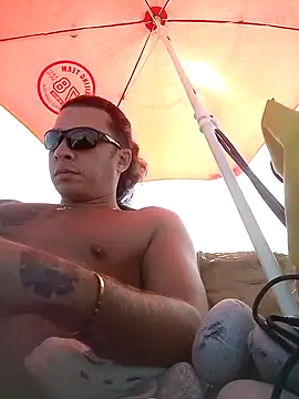 Lovely milk online show from October 6, 8:15 am