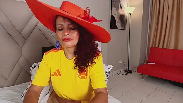 Kasandra Gomez online show from March 29, 3:02 pm