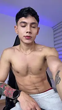 Stevenn 77 online show from June 23, 12:30 am