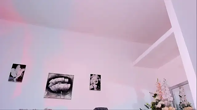 Snapshot of La_Perversa69 chatting on September 12, 9:03 pm La Perversa69 online show from September 12, 9:03 pm