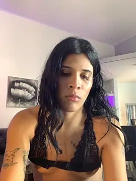 Snapshot of La_Perversa69 chatting on September 19, 8:18 am La Perversa69 online show from September 19, 8:18 am