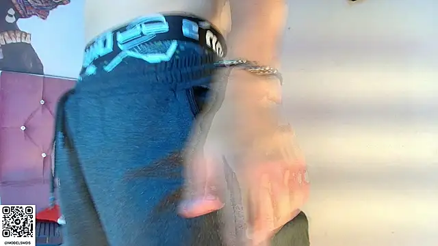 aaron antonella mds online show from December 20, 9:06 pm