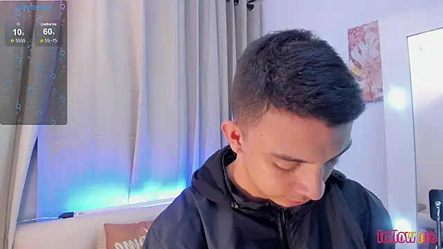 Samuel Up online show from November 30, 4:13 am