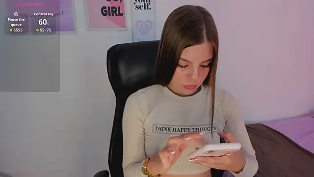 LanaJones  online show from April 5, 1:29 pm