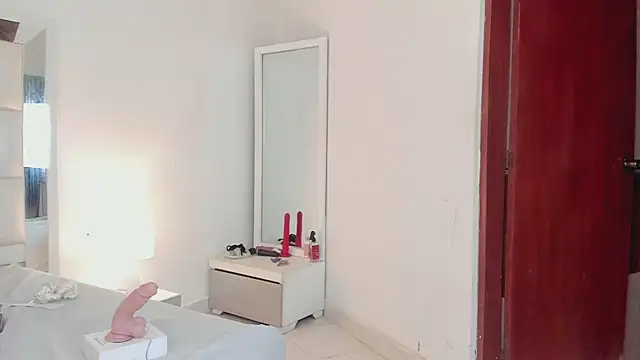 Alhana pulido online show from February 4, 10:55 pm