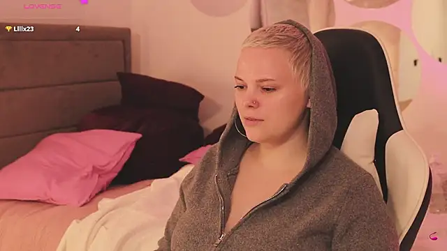 LikaBerry1 online show from January 17, 12:31 pm