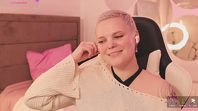 LikaBerry1 online show from February 14, 1:22 pm