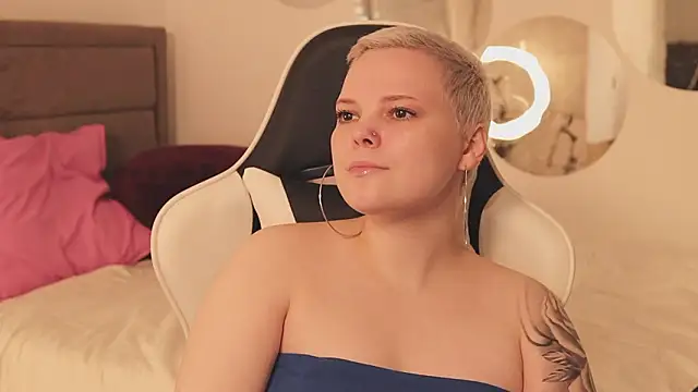 LikaBerry1 online show from March 8, 2:42 pm