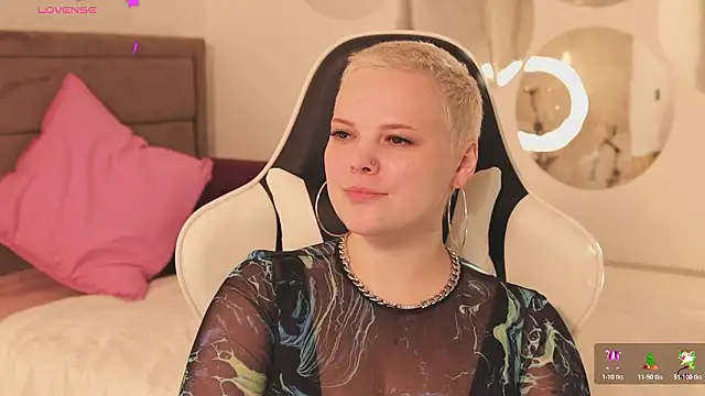 LikaBerry1 online show from February 28, 1:55 pm