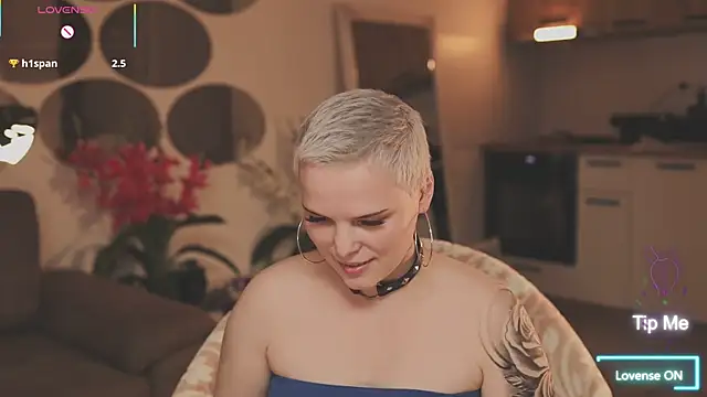 LikaBerry1 online show from October 29, 6:07 pm