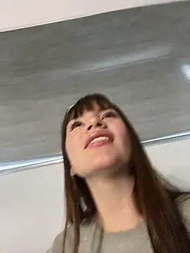 Snapshot of angel_natural chatting on March 3, 9:37 pm angel natural online show from March 3, 9:37 pm
