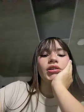 Snapshot of angel_natural chatting on March 18, 1:46 am angel natural online show from March 18, 1:46 am