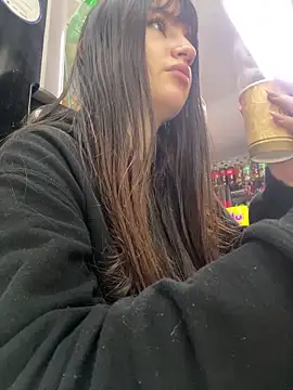 angel natural online show from December 4, 9:36 pm