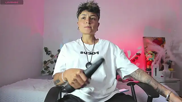 ZuryRamirez  online show from March 20, 8:08 pm