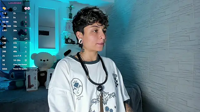 ZuryRamirez  online show from October 4, 7:04 pm