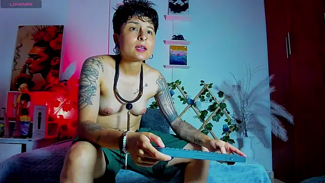 ZuryRamirez  online show from February 23, 12:08 am