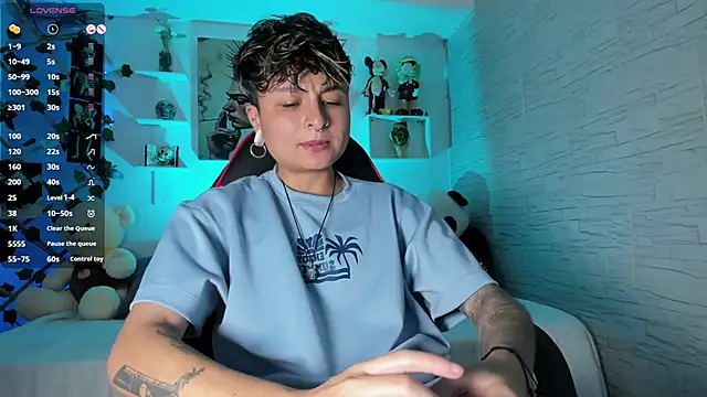 ZuryRamirez  online show from November 2, 9:31 pm