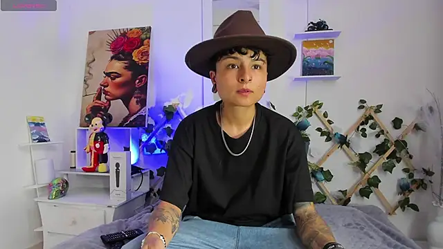 ZuryRamirez  online show from February 23, 6:12 pm