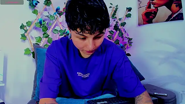 ZuryRamirez  online show from February 17, 7:33 pm